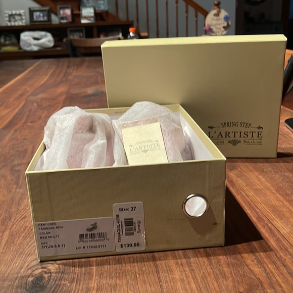 L’ARTISTE never worn in the box - Picture 5 of 7